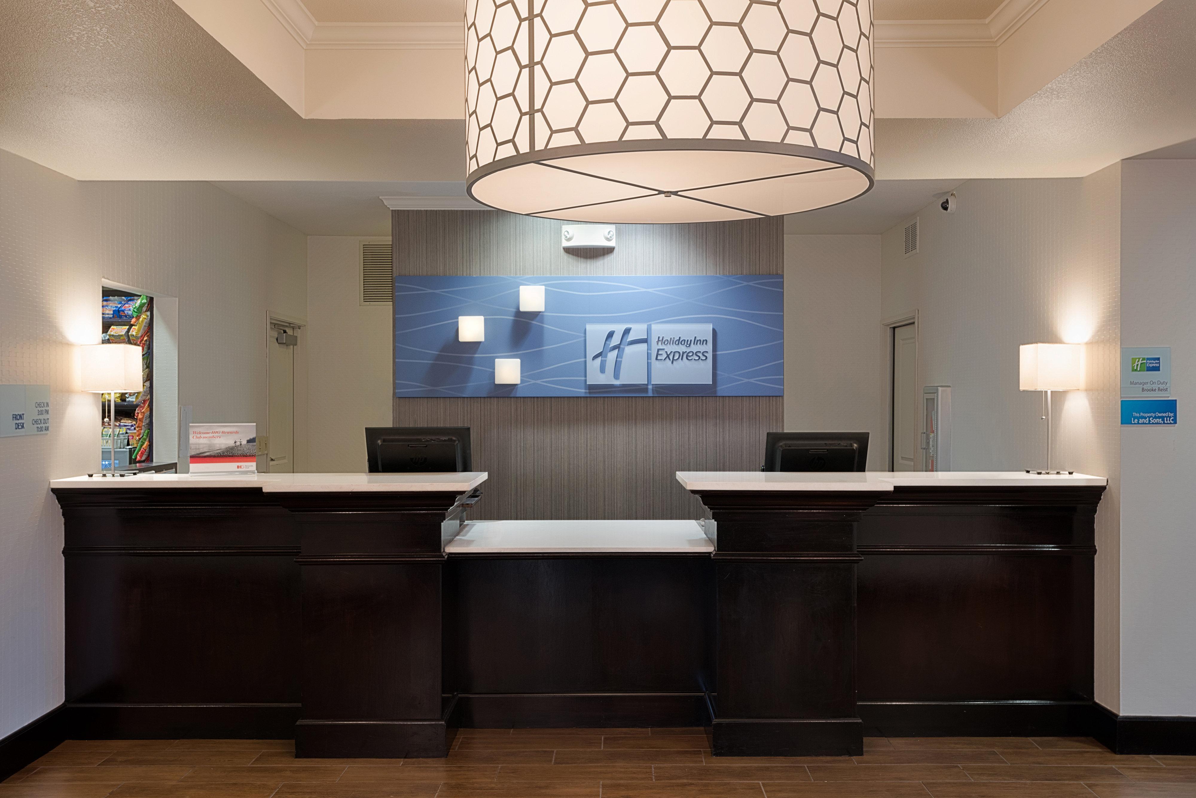 Holiday Inn Express & Suites East Wichita I-35 Andover By Ihg Eksteriør billede