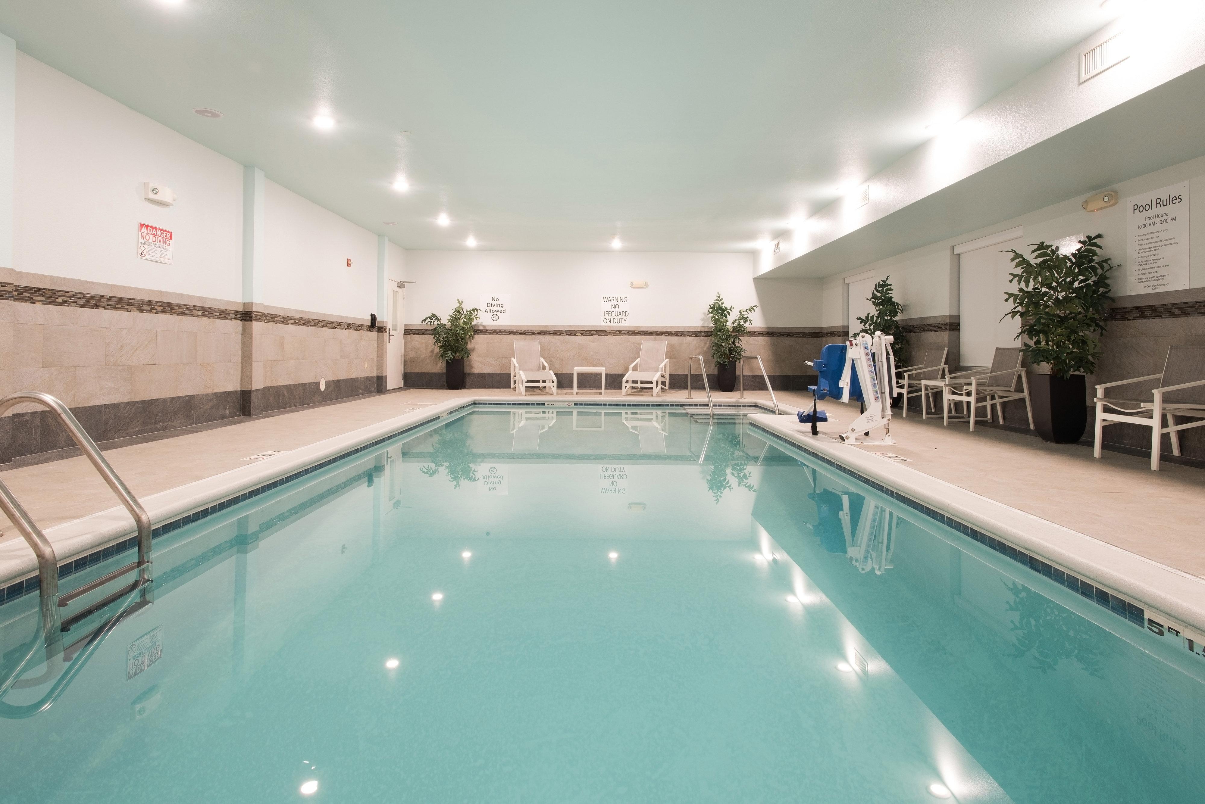 Holiday Inn Express & Suites East Wichita I-35 Andover By Ihg Eksteriør billede