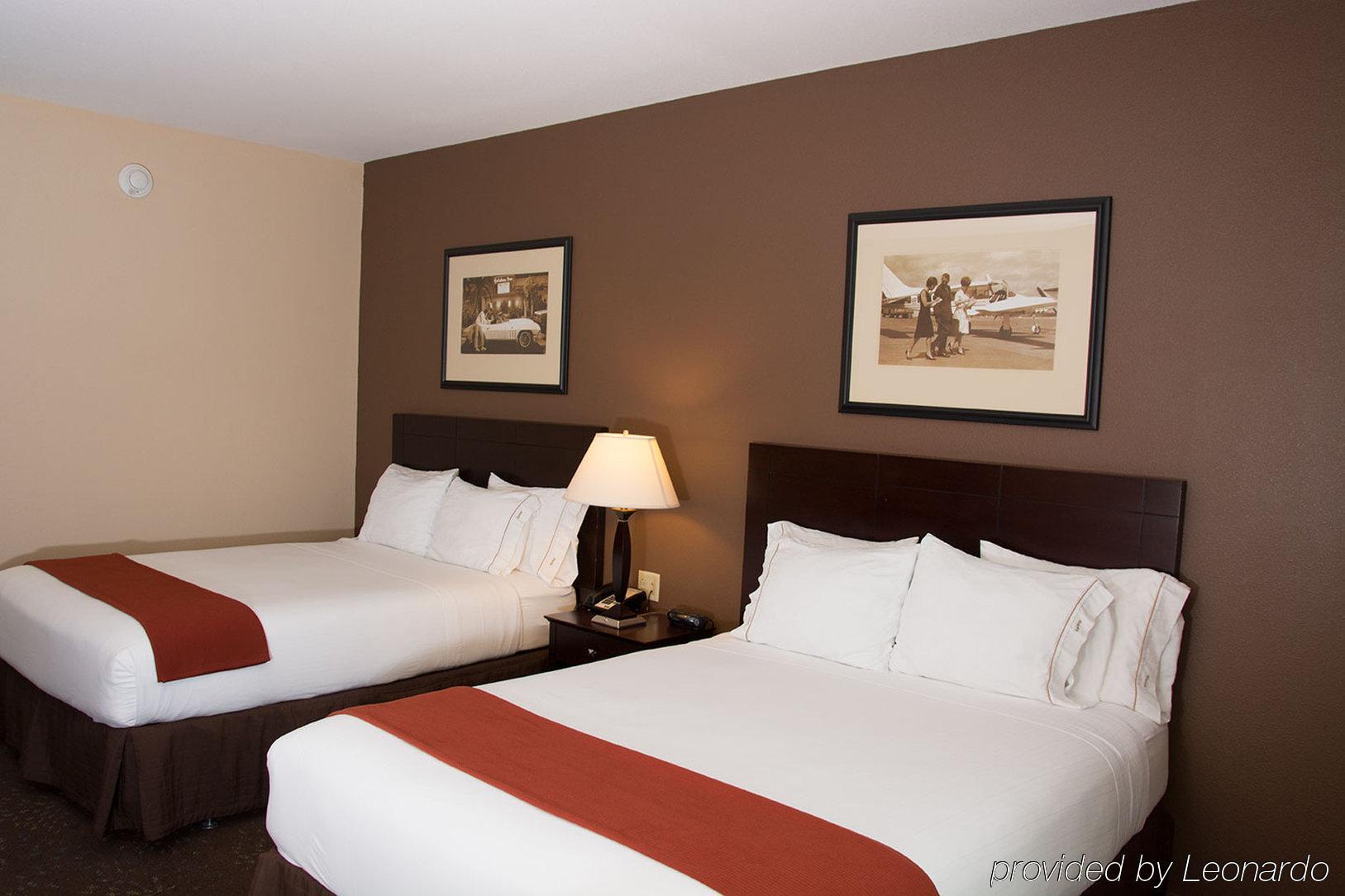 Holiday Inn Express & Suites East Wichita I-35 Andover By Ihg Eksteriør billede