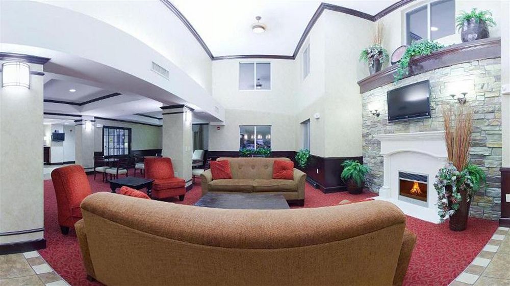 Holiday Inn Express & Suites East Wichita I-35 Andover By Ihg Eksteriør billede