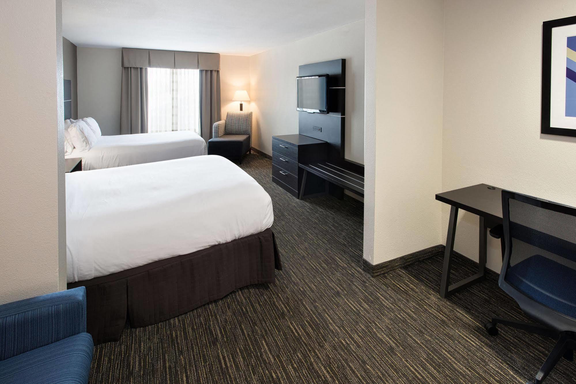 Holiday Inn Express & Suites East Wichita I-35 Andover By Ihg Eksteriør billede
