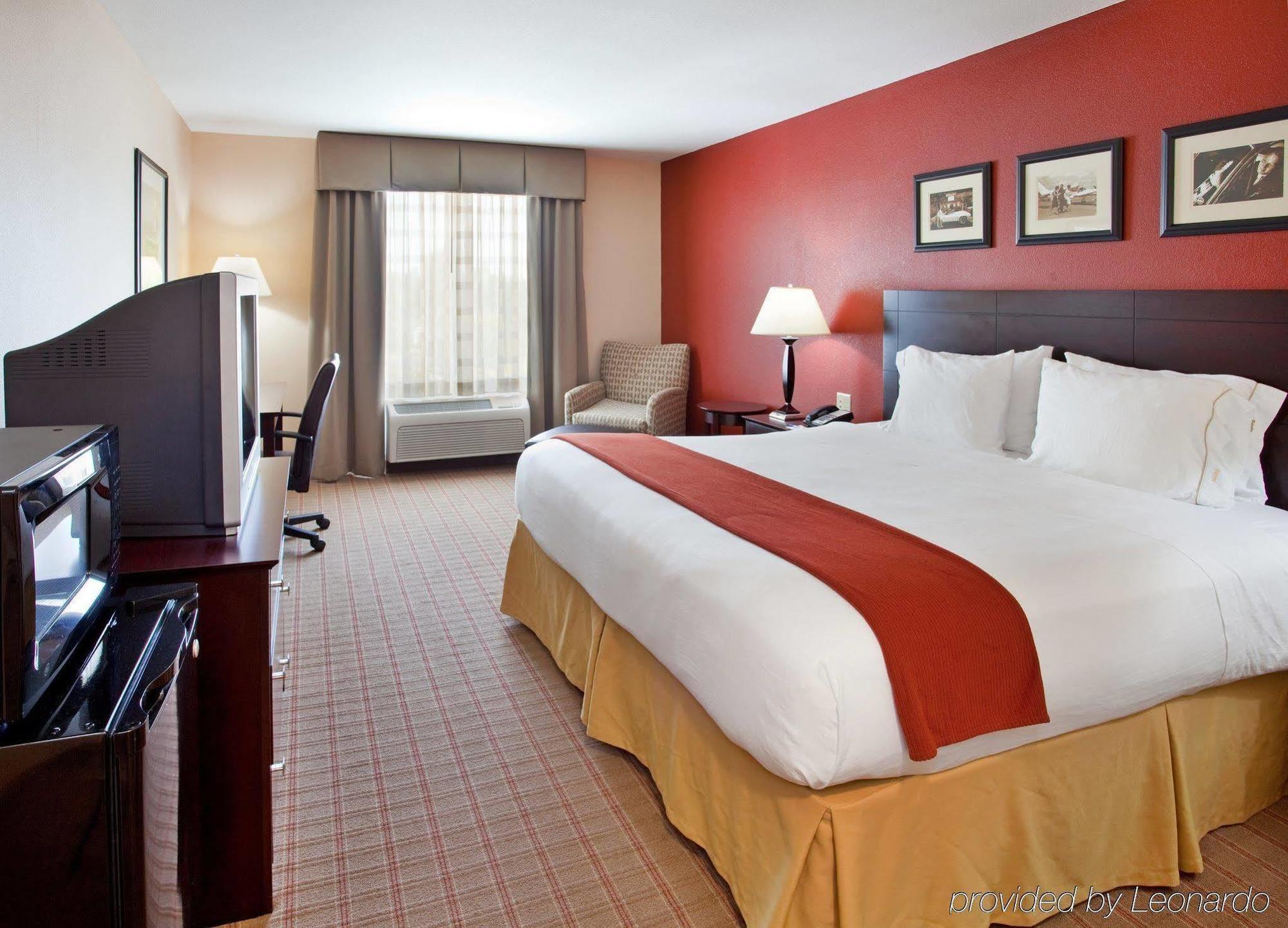 Holiday Inn Express & Suites East Wichita I-35 Andover By Ihg Værelse billede