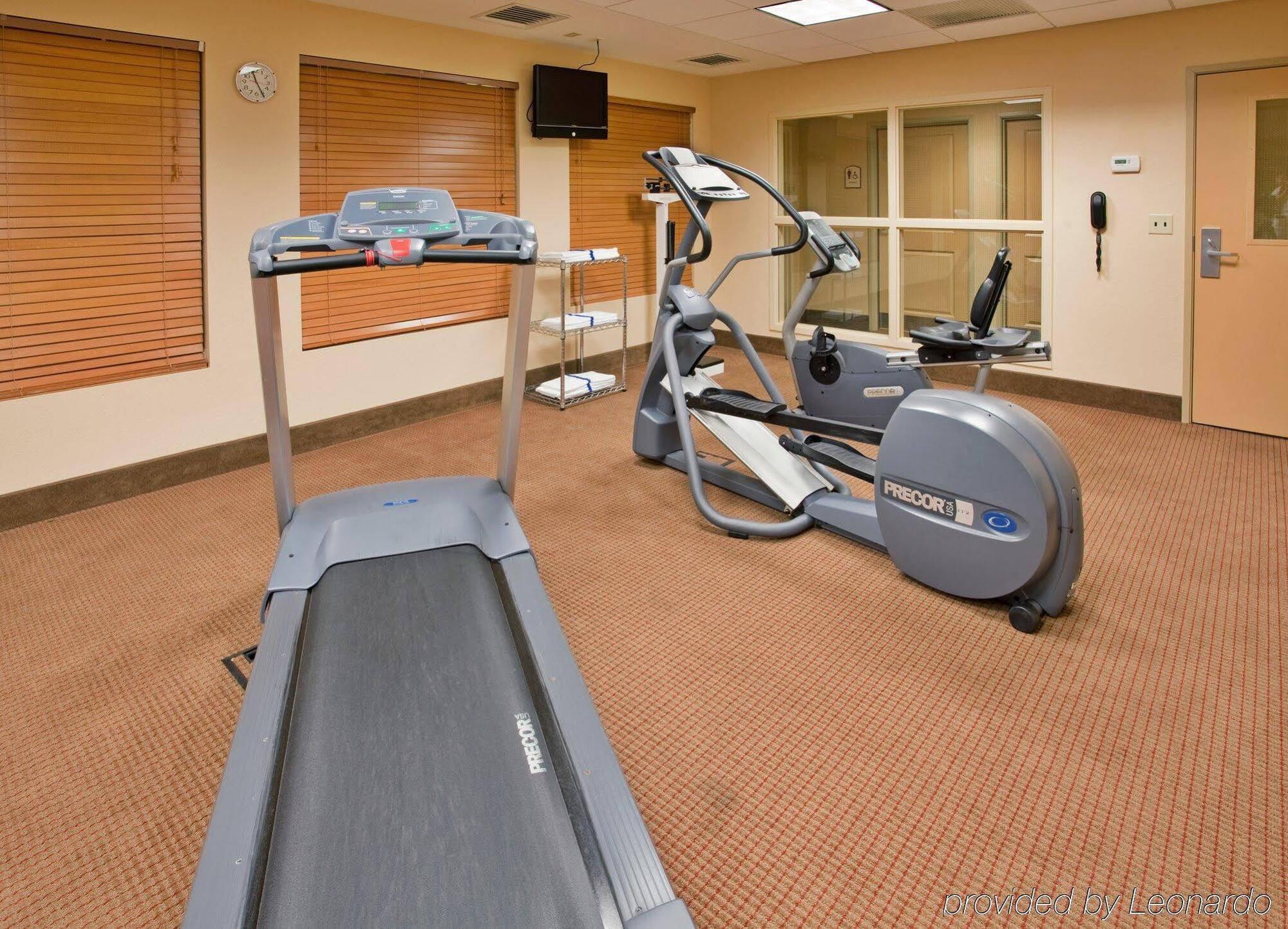 Holiday Inn Express & Suites East Wichita I-35 Andover By Ihg Eksteriør billede