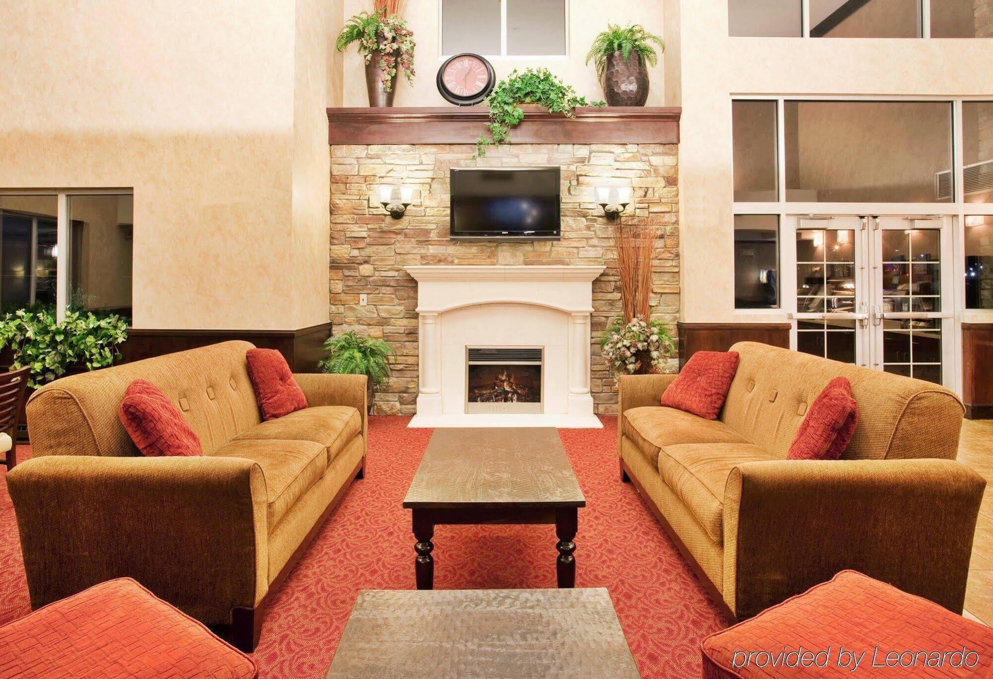 Holiday Inn Express & Suites East Wichita I-35 Andover By Ihg Eksteriør billede