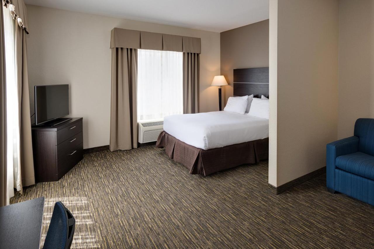 Holiday Inn Express & Suites East Wichita I-35 Andover By Ihg Eksteriør billede